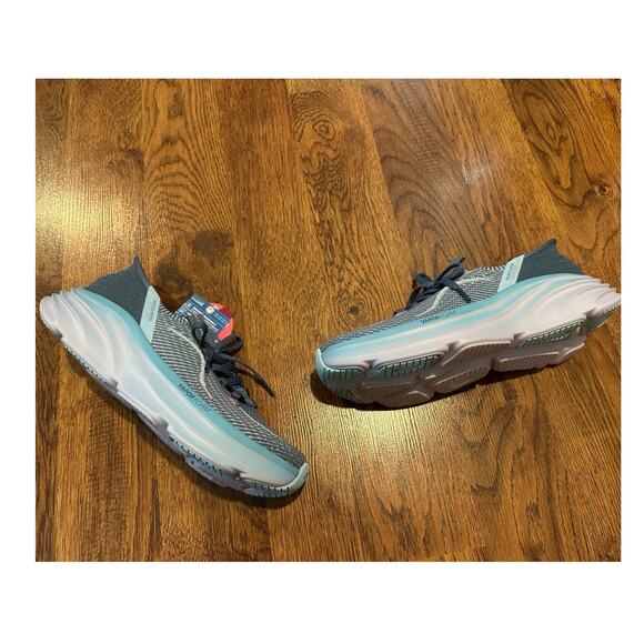 Skechers Women's D'Lux Vaper Vibrant Stride Size 9 Comfort Footwear NWOB - Picture 1 of 10